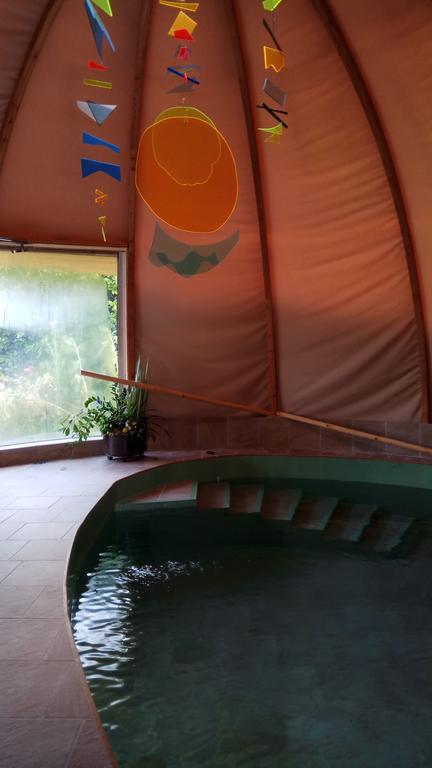 Rose-Marie'S Paradies Appartement Aesch Buitenkant foto